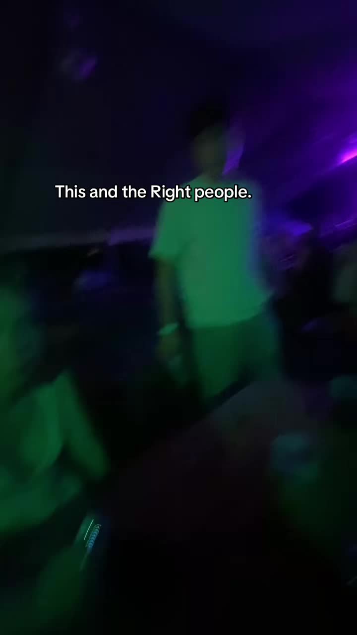 @Finja🇩🇪
