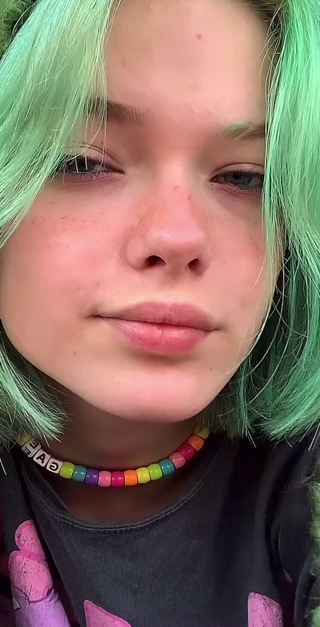 @꩜