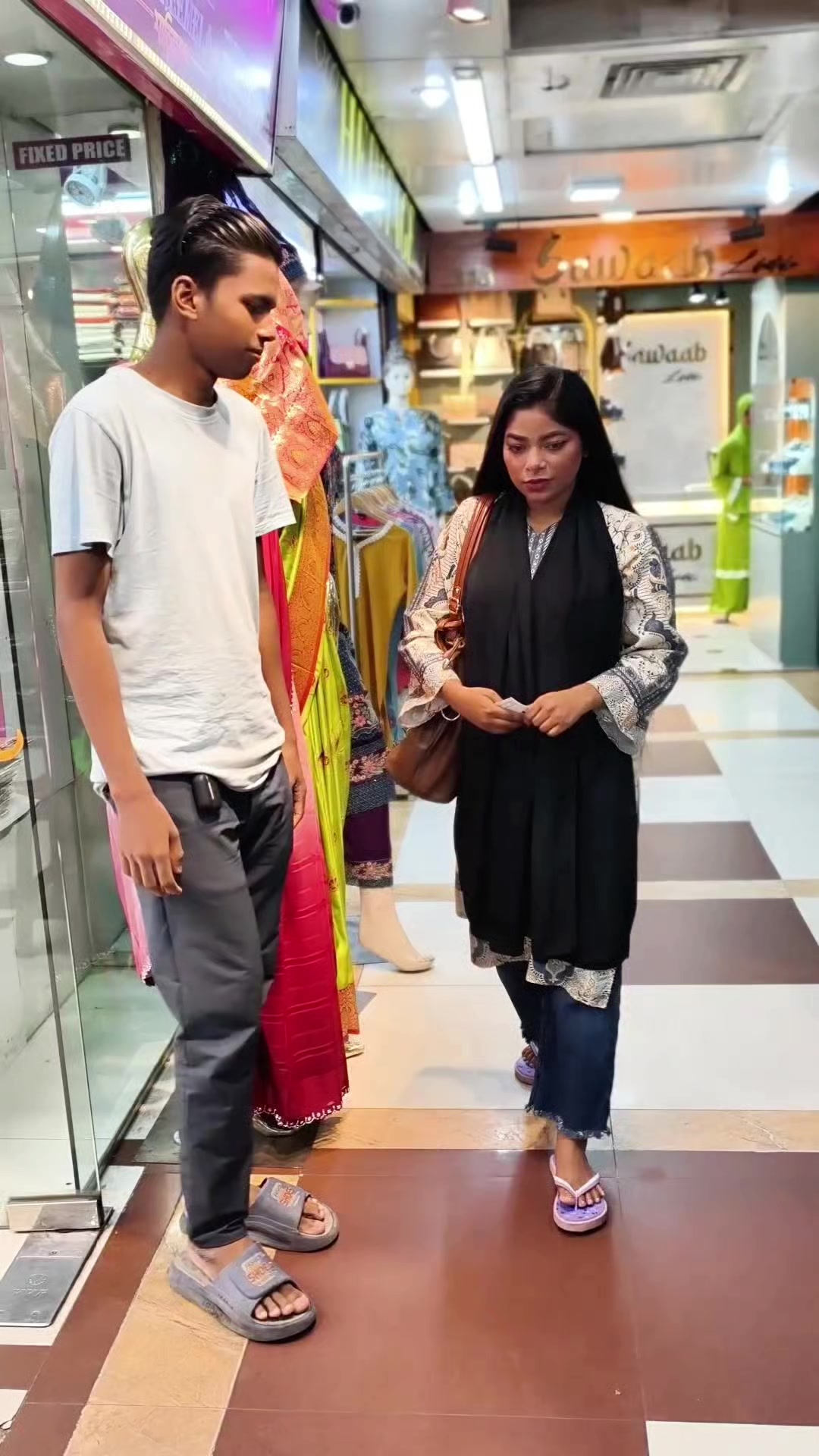 @FemmeZ_SareewaLi_TikTok