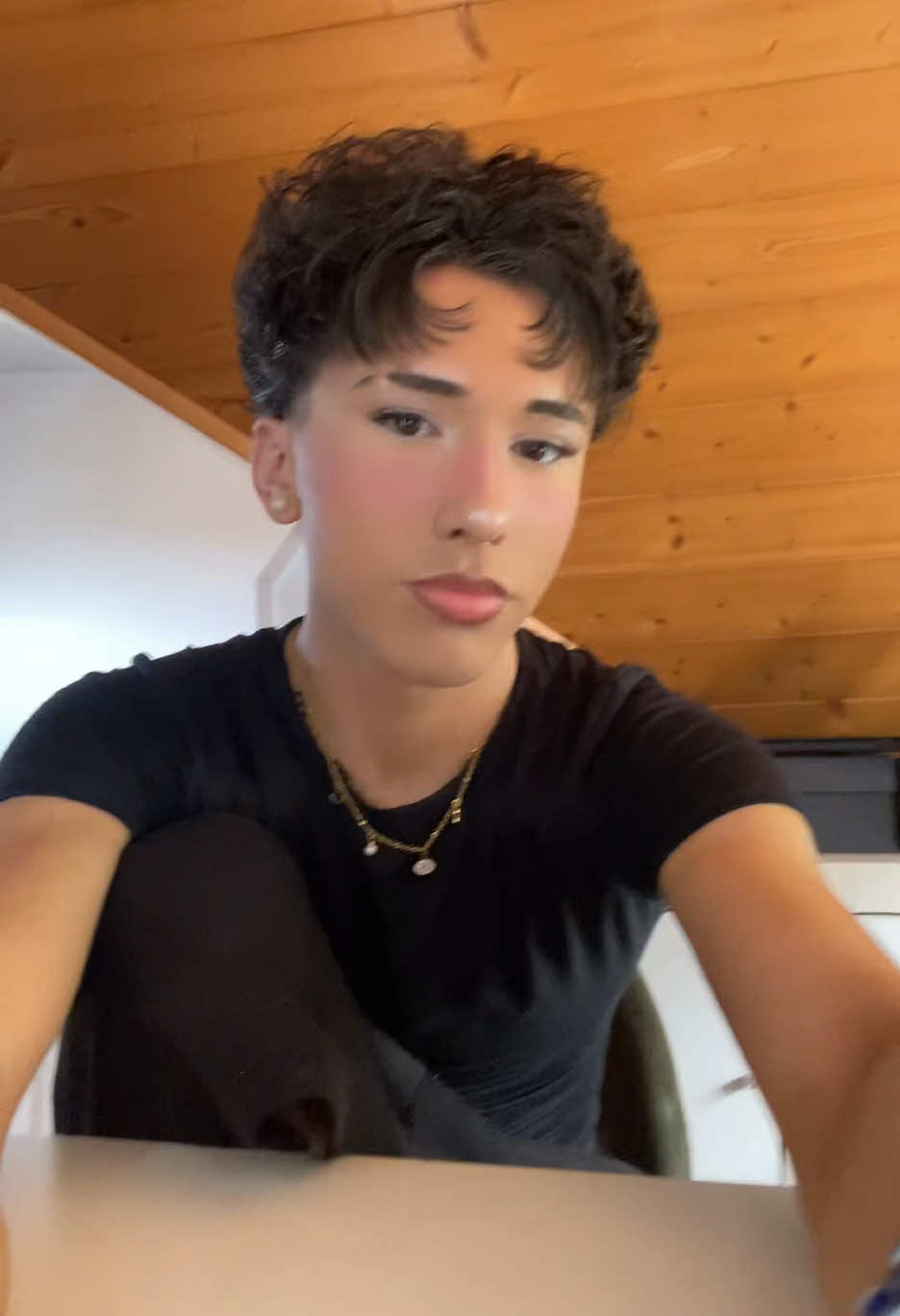 @𝘮𝘢𝘵𝘩𝘦𝘰