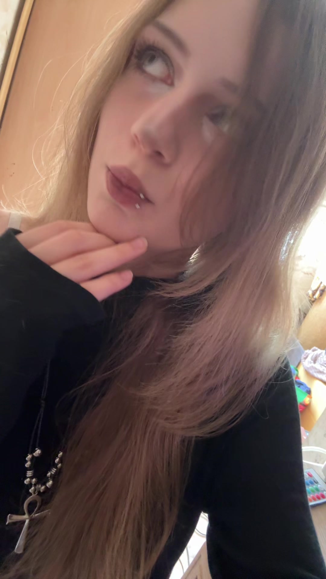 @:33