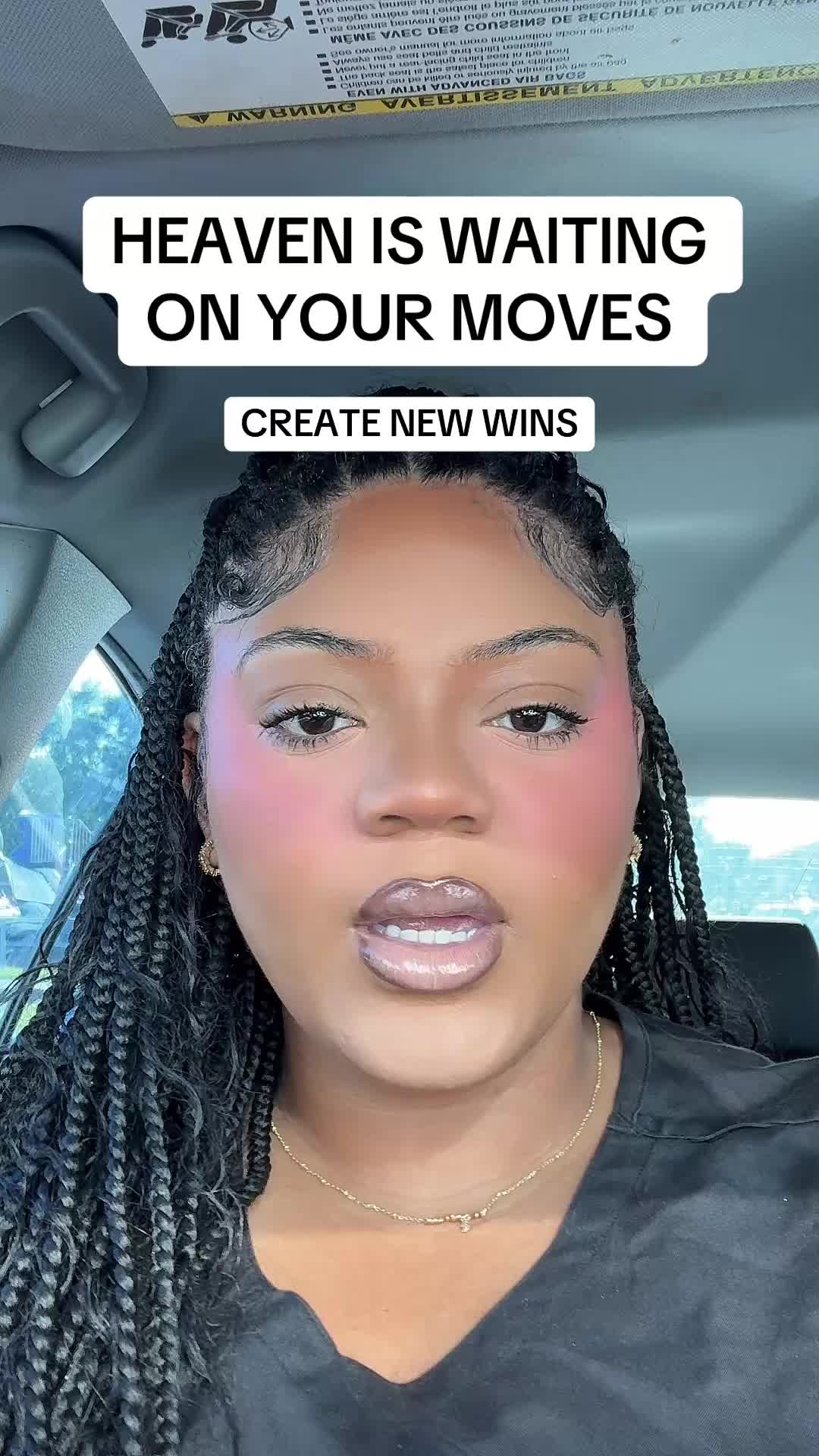 @SHA | PRO MUA & INSTRUCTOR ✨