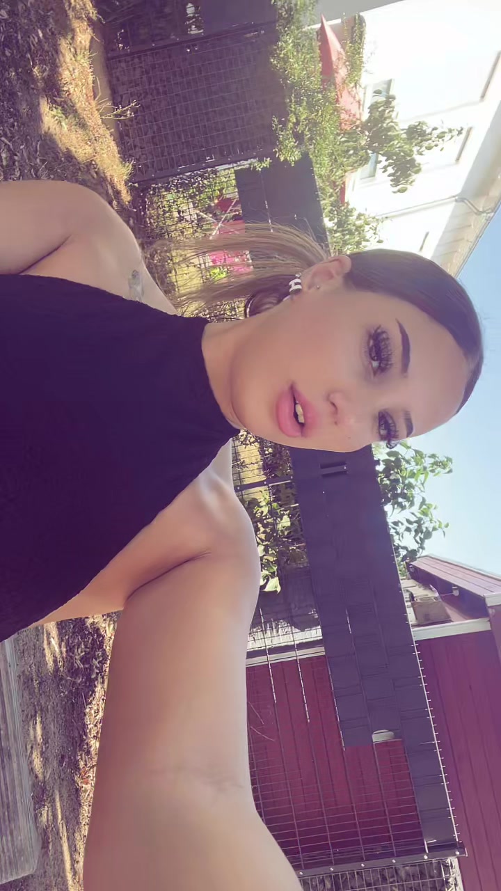 @chadia.mora