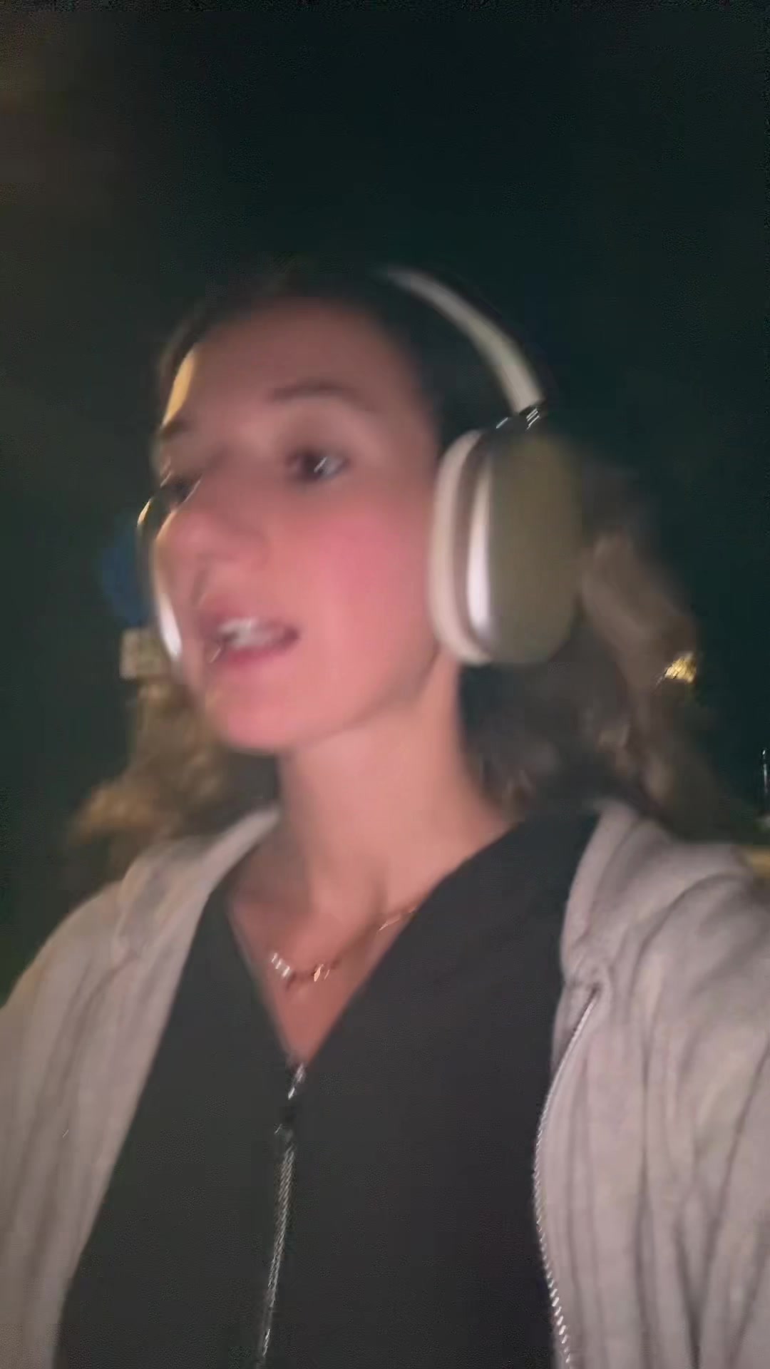 @DeineNeueBrainfluencerin🧠