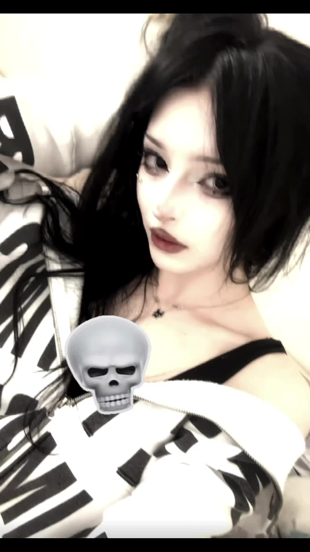 @hikkarska