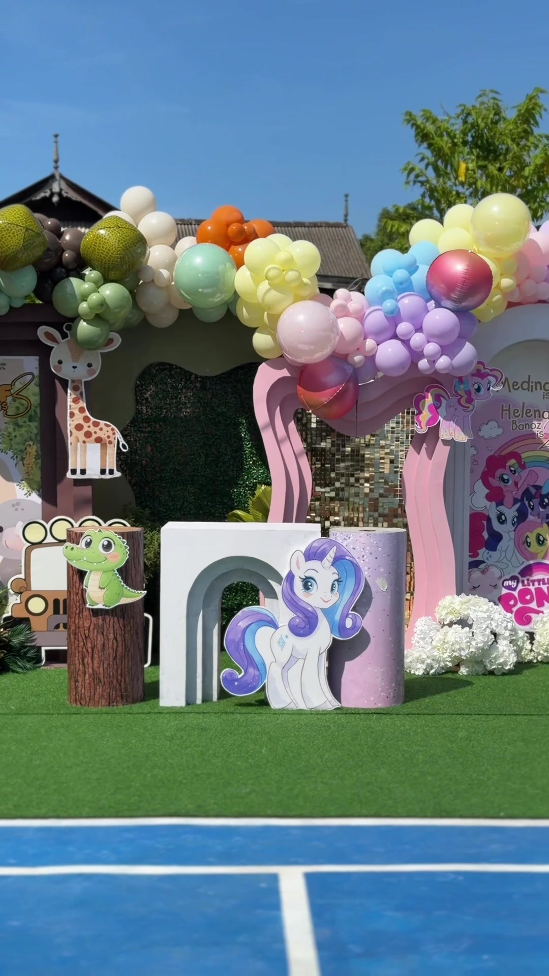@Ciktam Balloon & Wedding