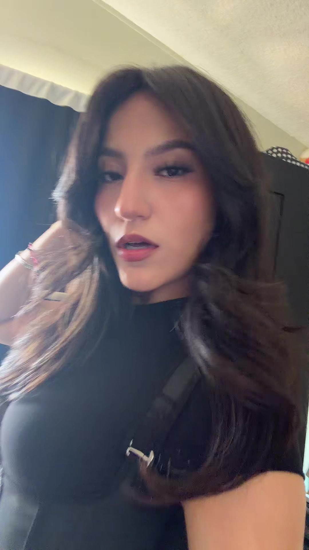 @indiyazrm