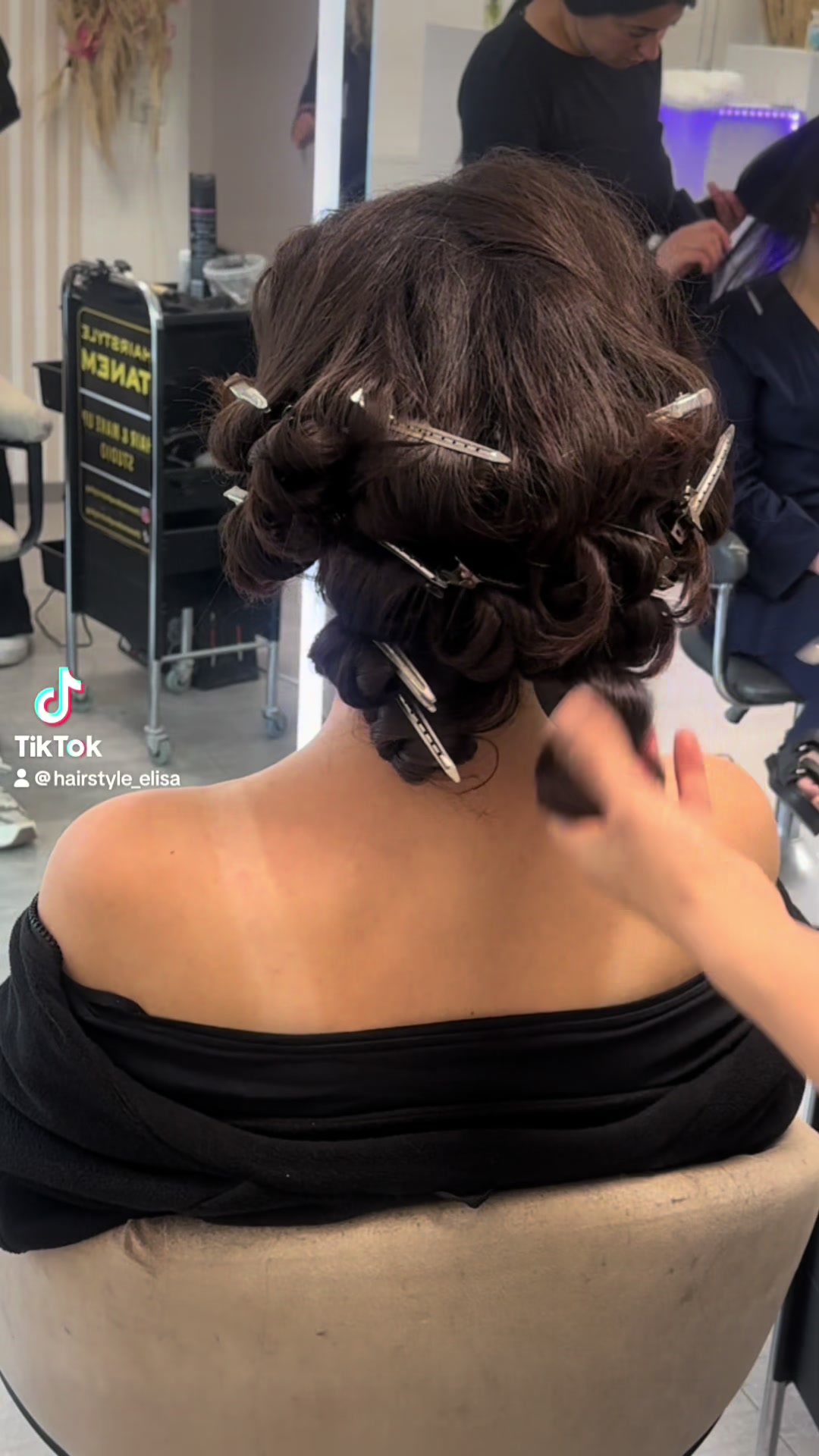 @hairstyle_elisa