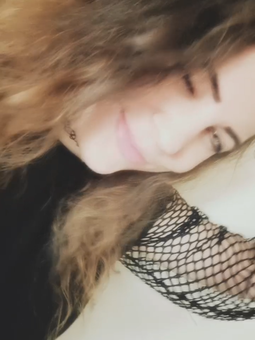 @kiniaツ