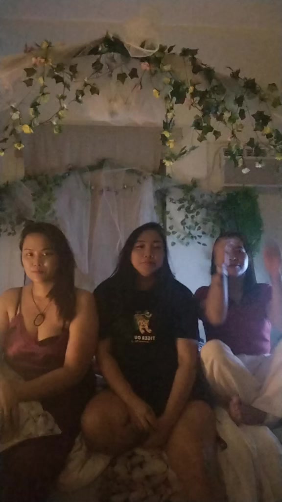 @EyaLanz