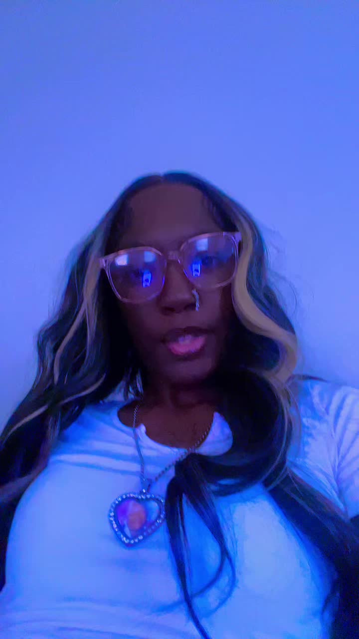 @breashiana