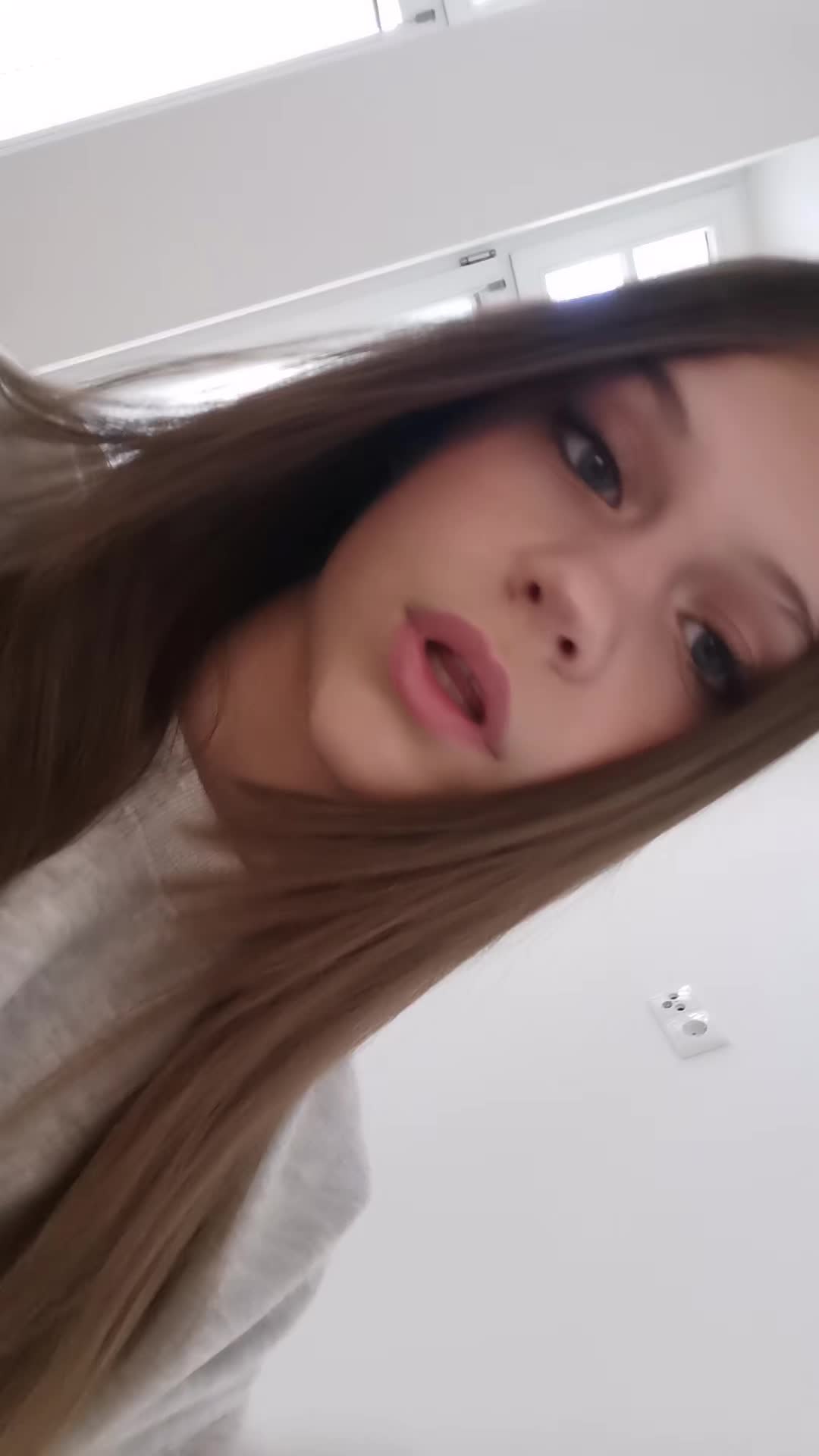 @M!la