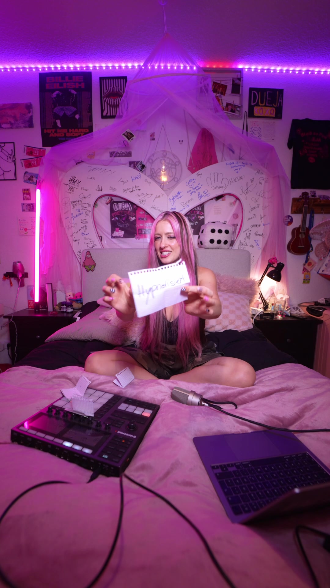 @Dueja