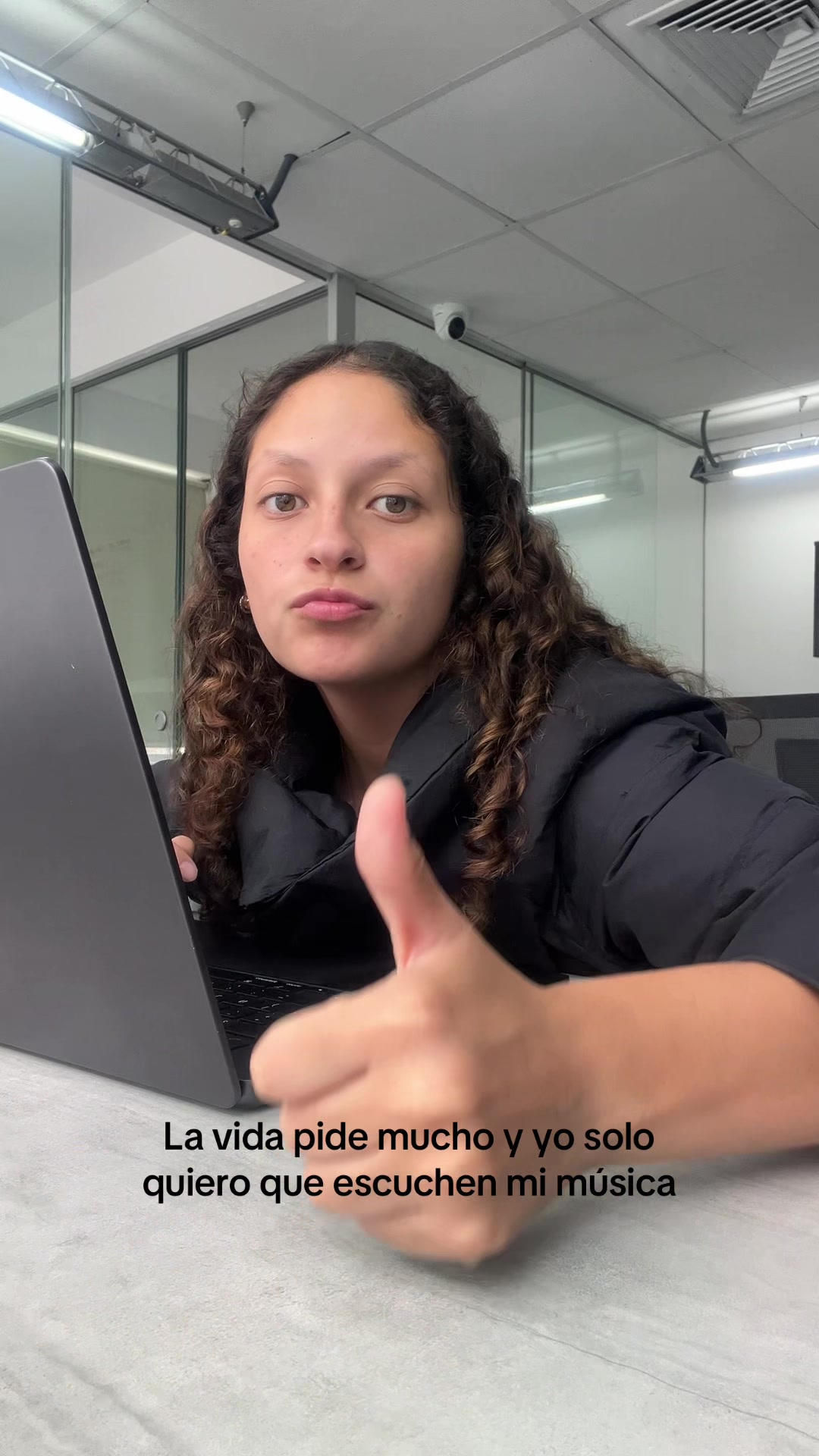 @bruna