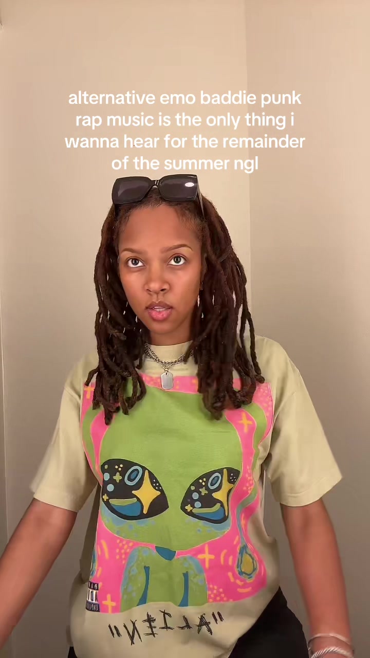 @Ella B.