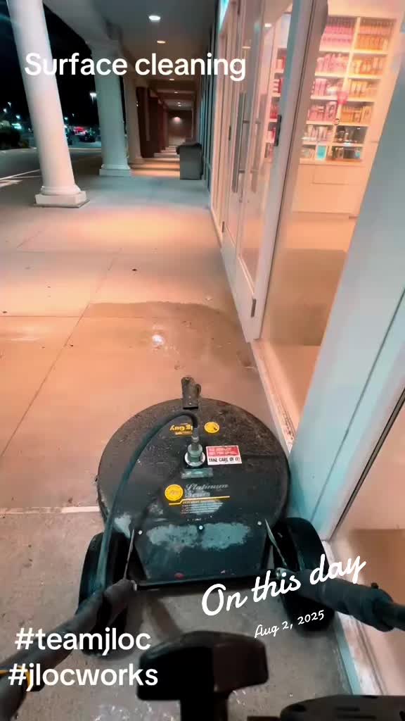 @Jlocworks