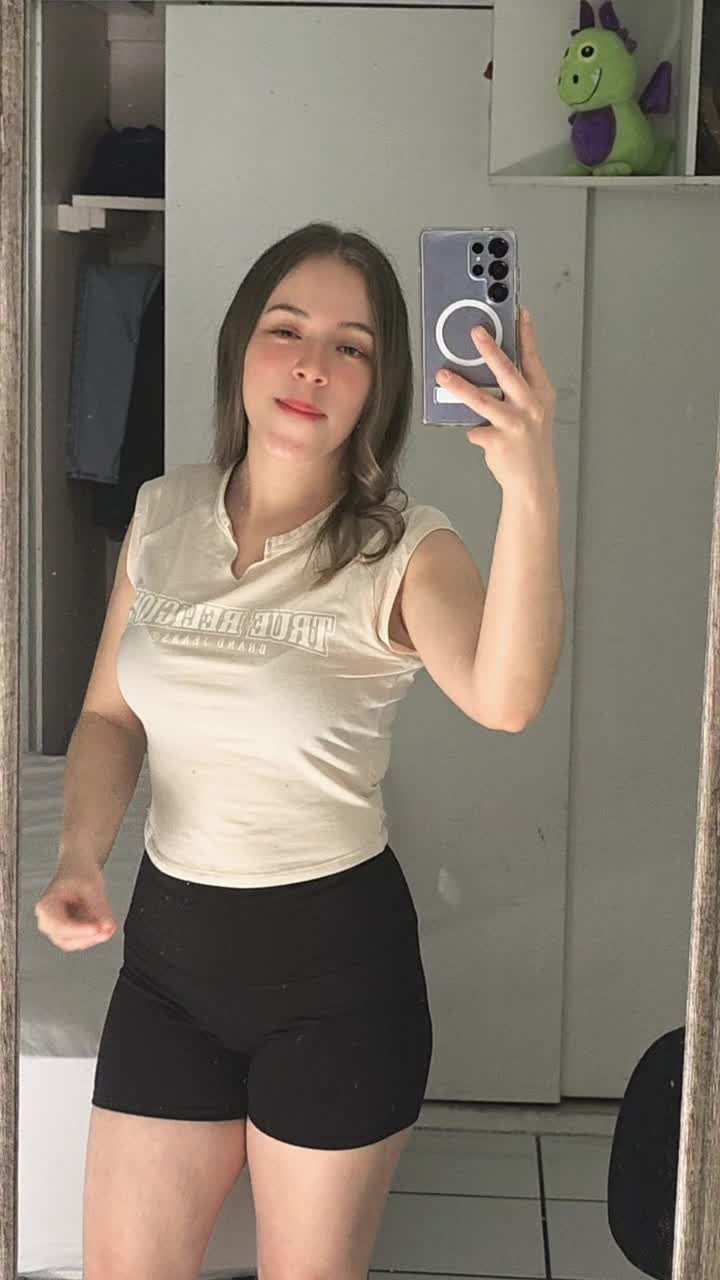 @🦋