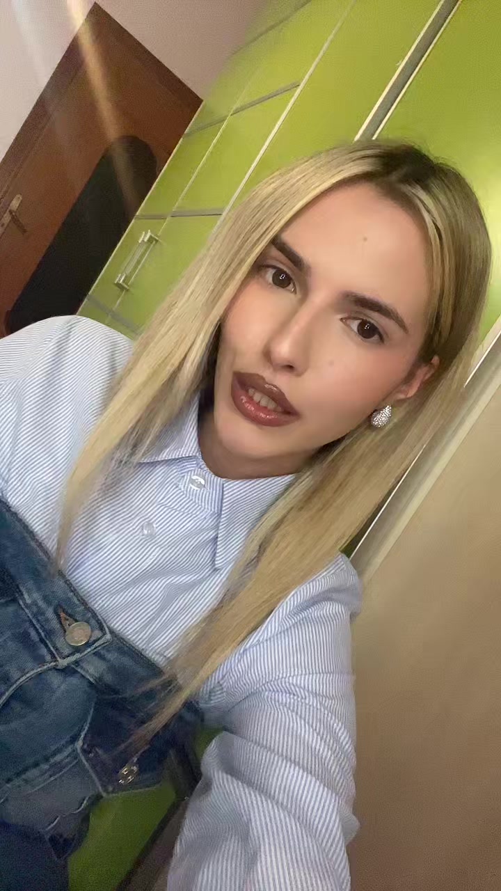 @angela