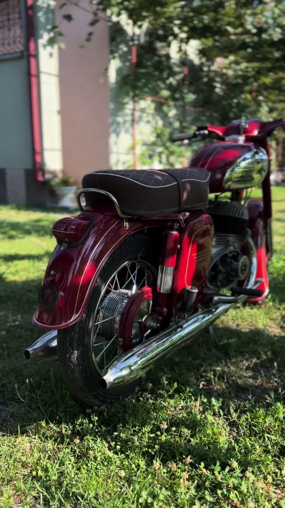 @motojawa350