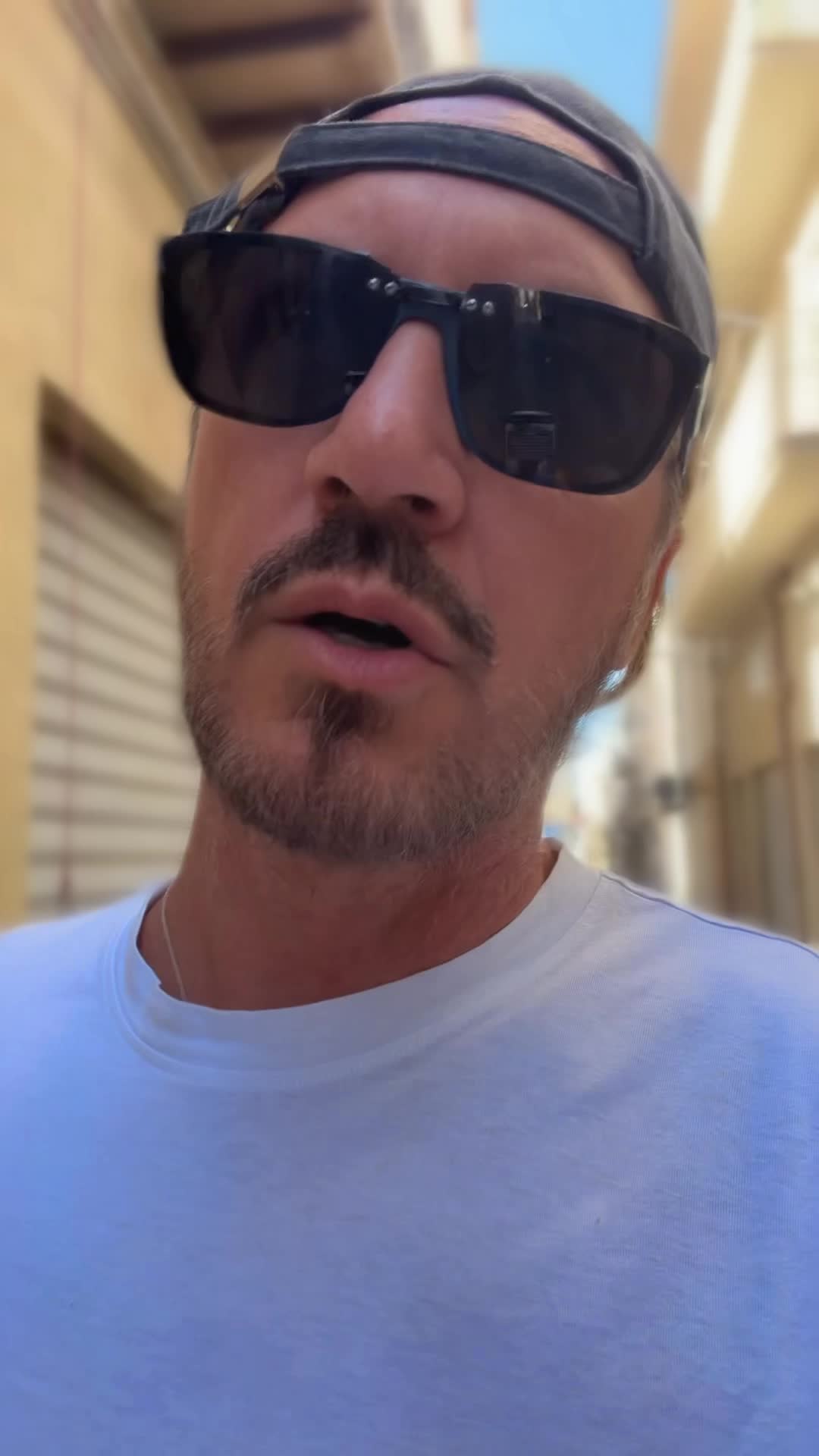 @VIVEK RICCARDO SARDONÈ