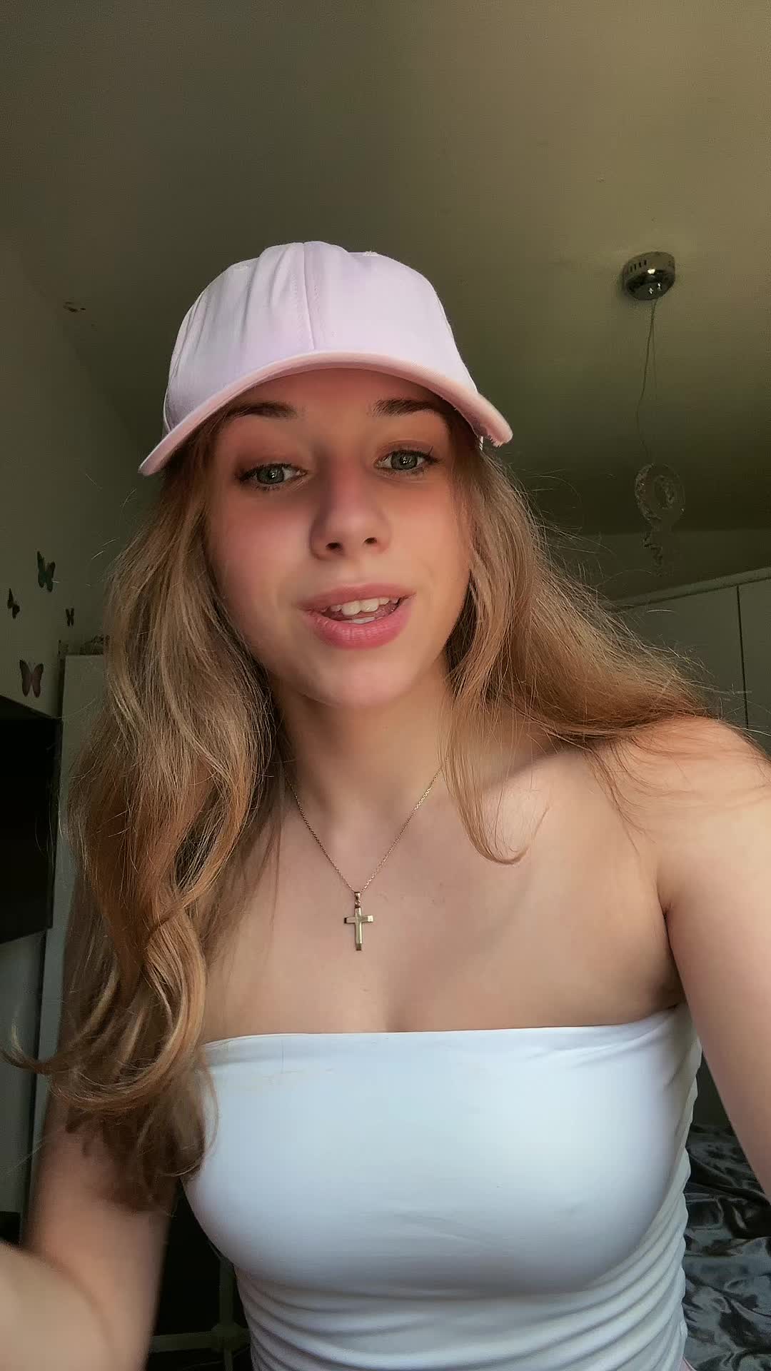 @Zelia🇩🇪