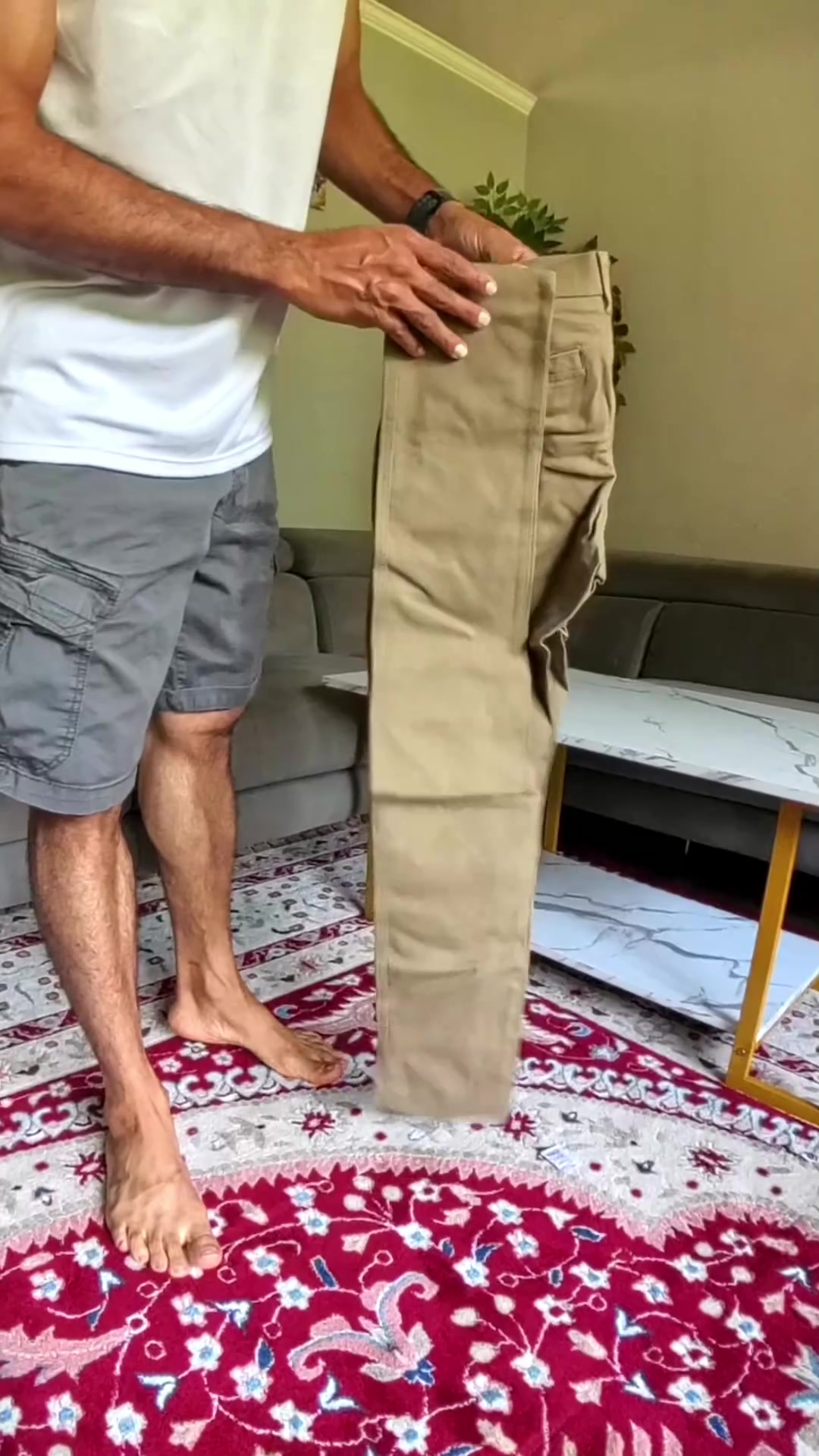 @GYᗩᑎ
