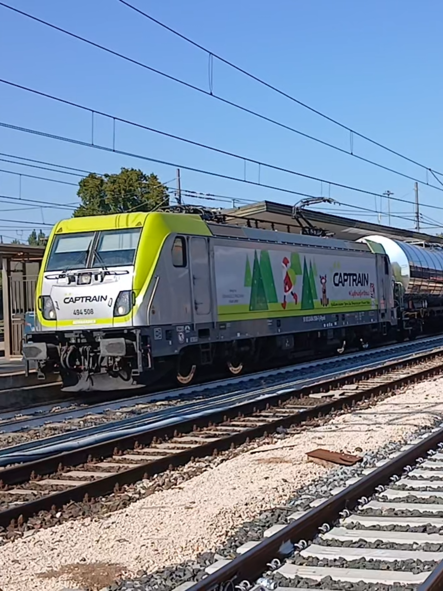 @Italian_trains