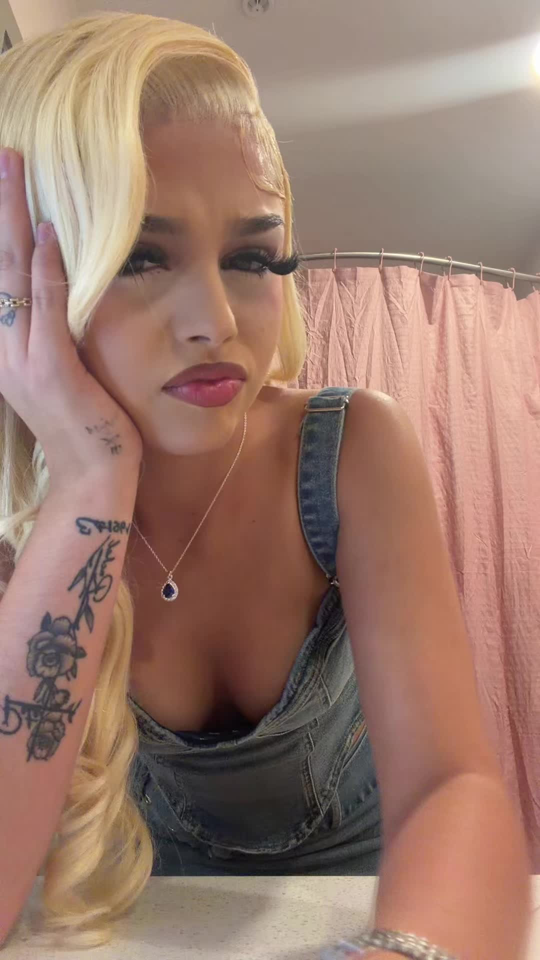 @MsYak