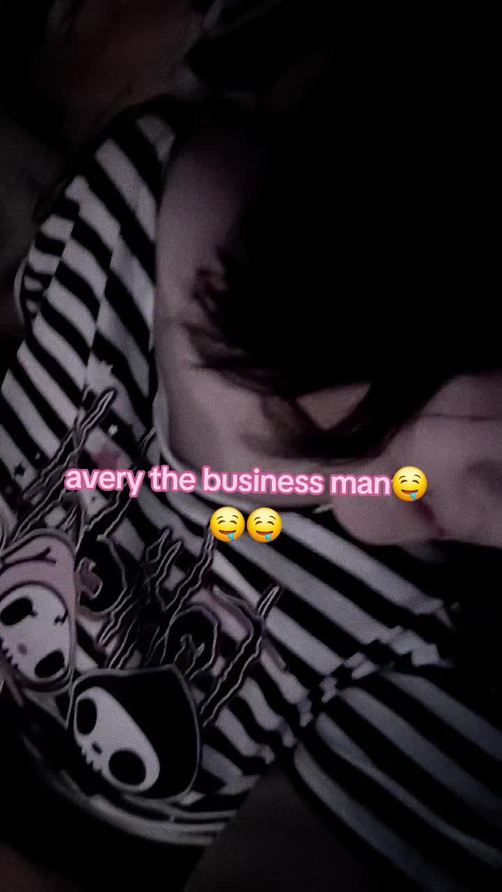 @kaito very real wife frfr❤🖤