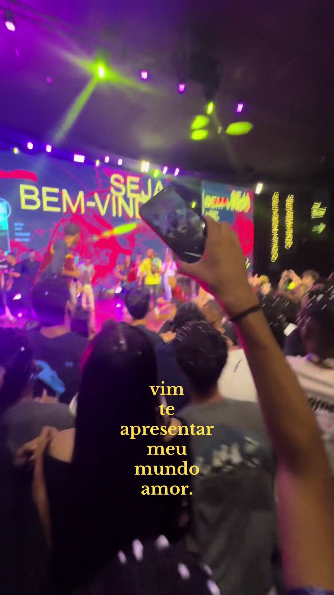 @lariferreira