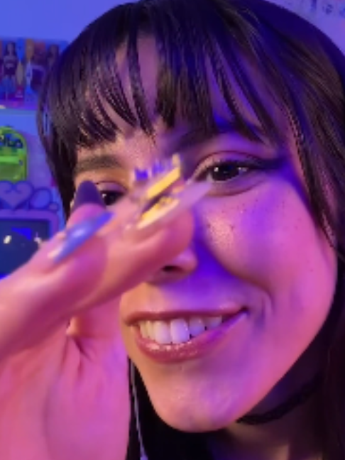 @Luna Bloom ASMR