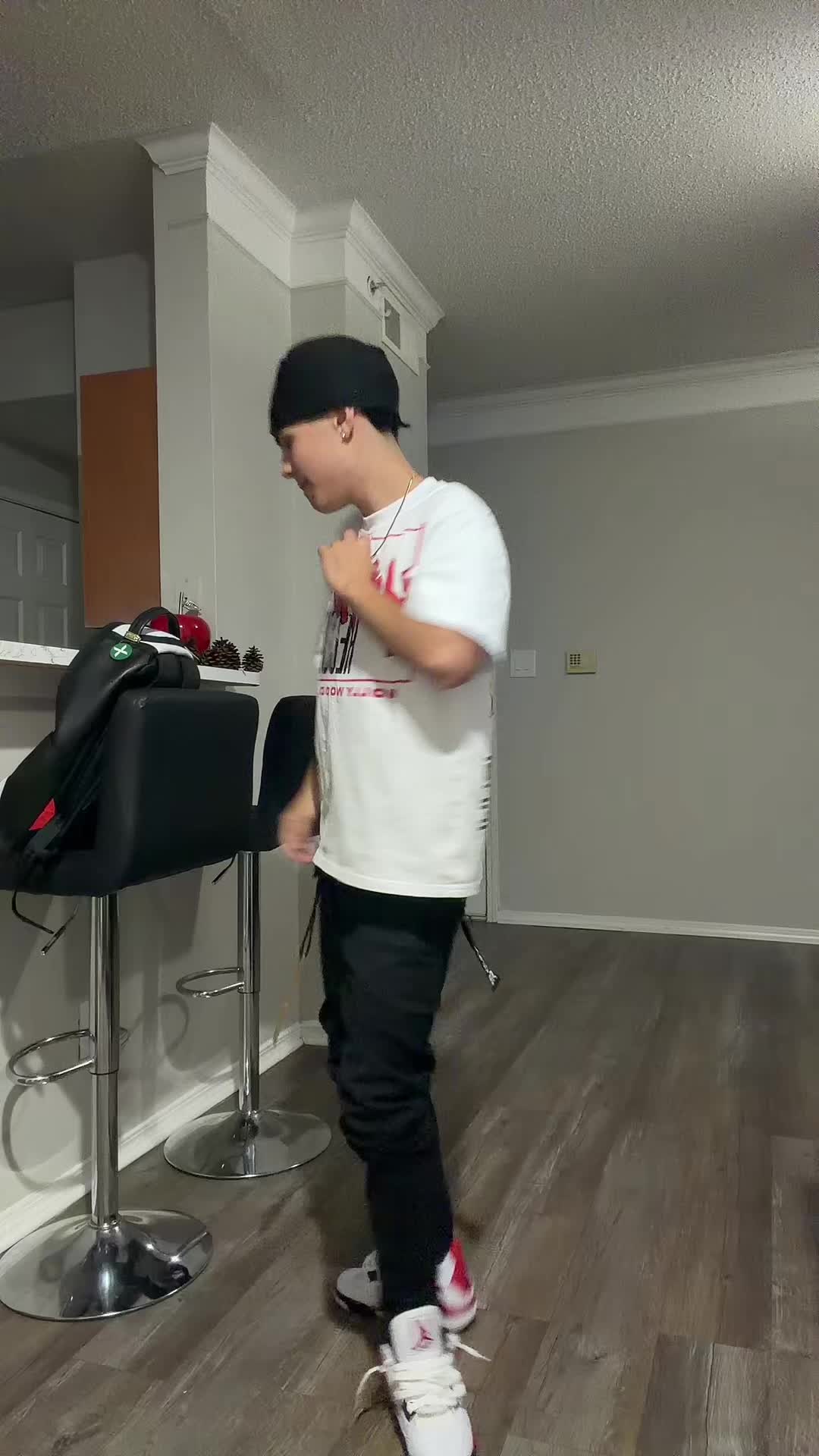 @Nando