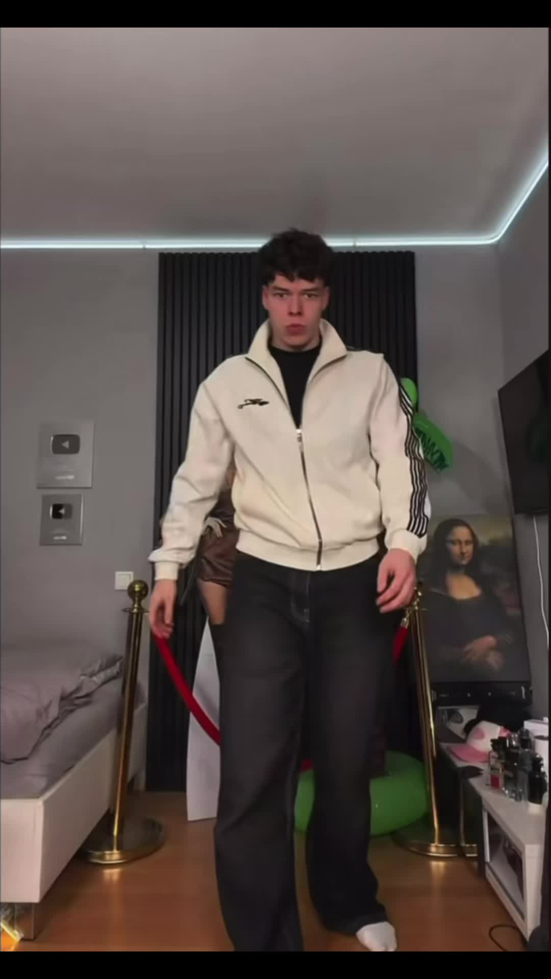 @Sofie_scm
