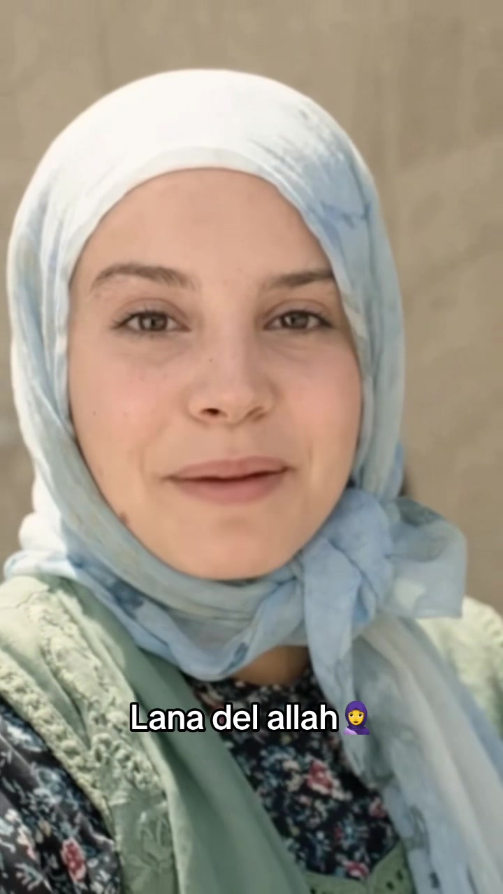 @hijabrina 💜