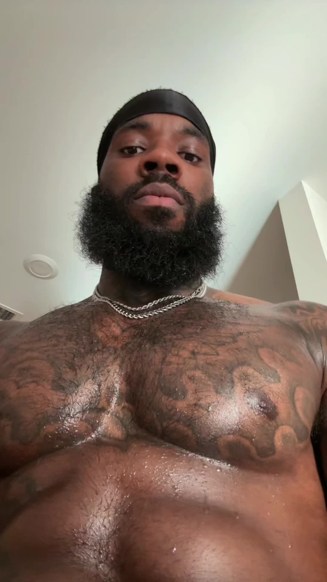 @bigq385
