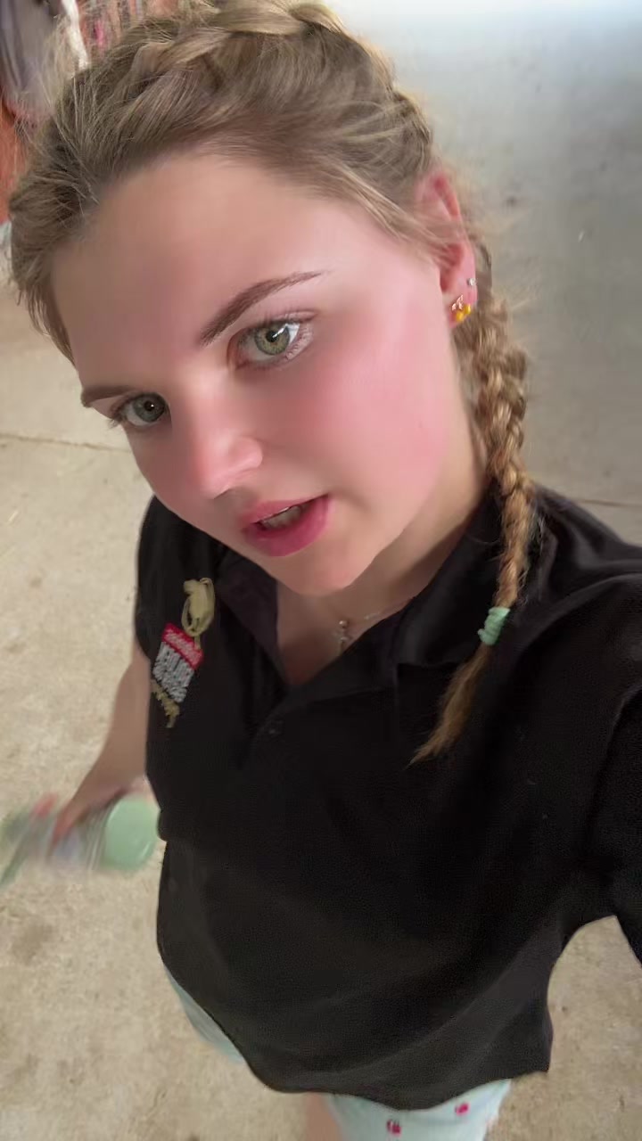 @Mackayla