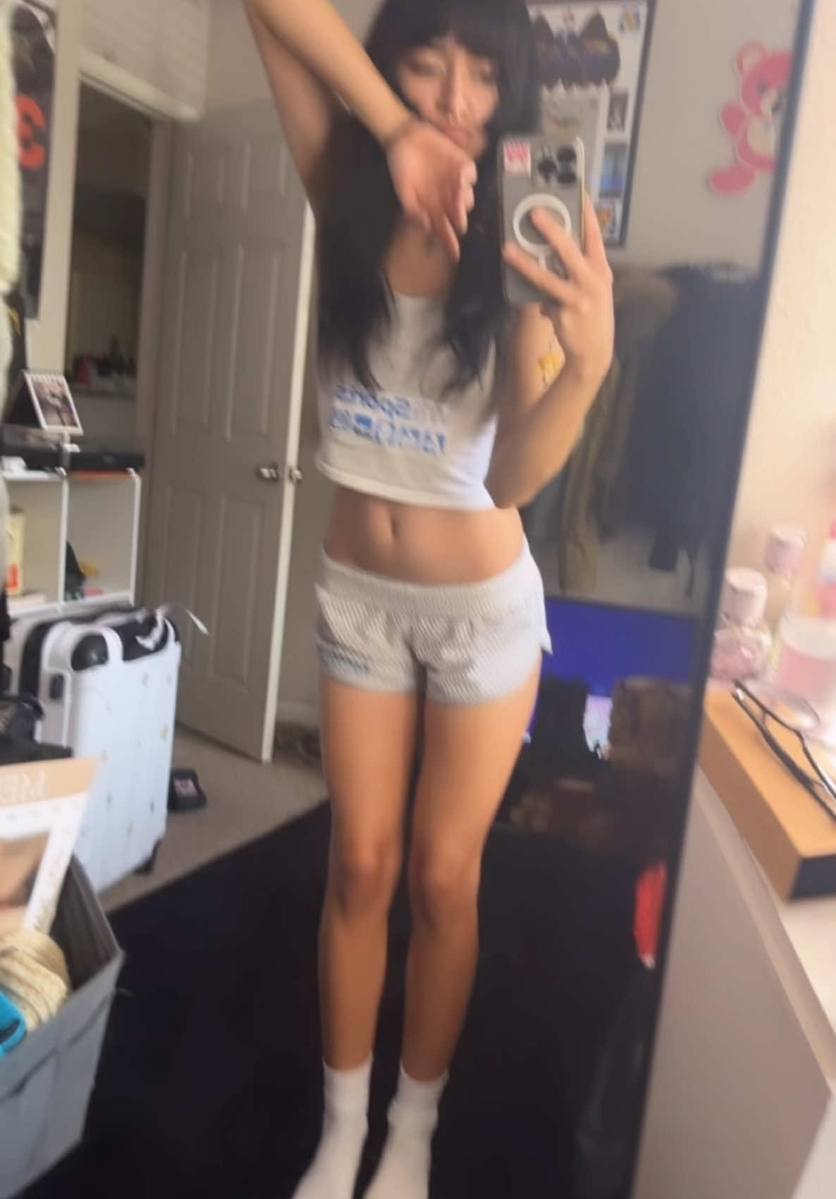 @Lanagram