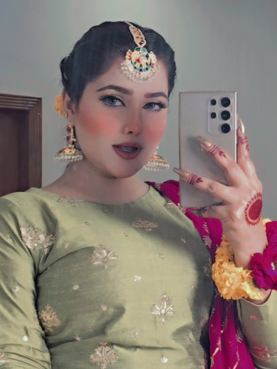 @Misha Rana❤️🫶💫