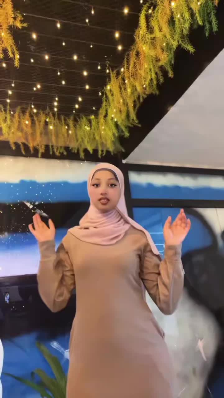 @𝕤𝕦 🌳🌸