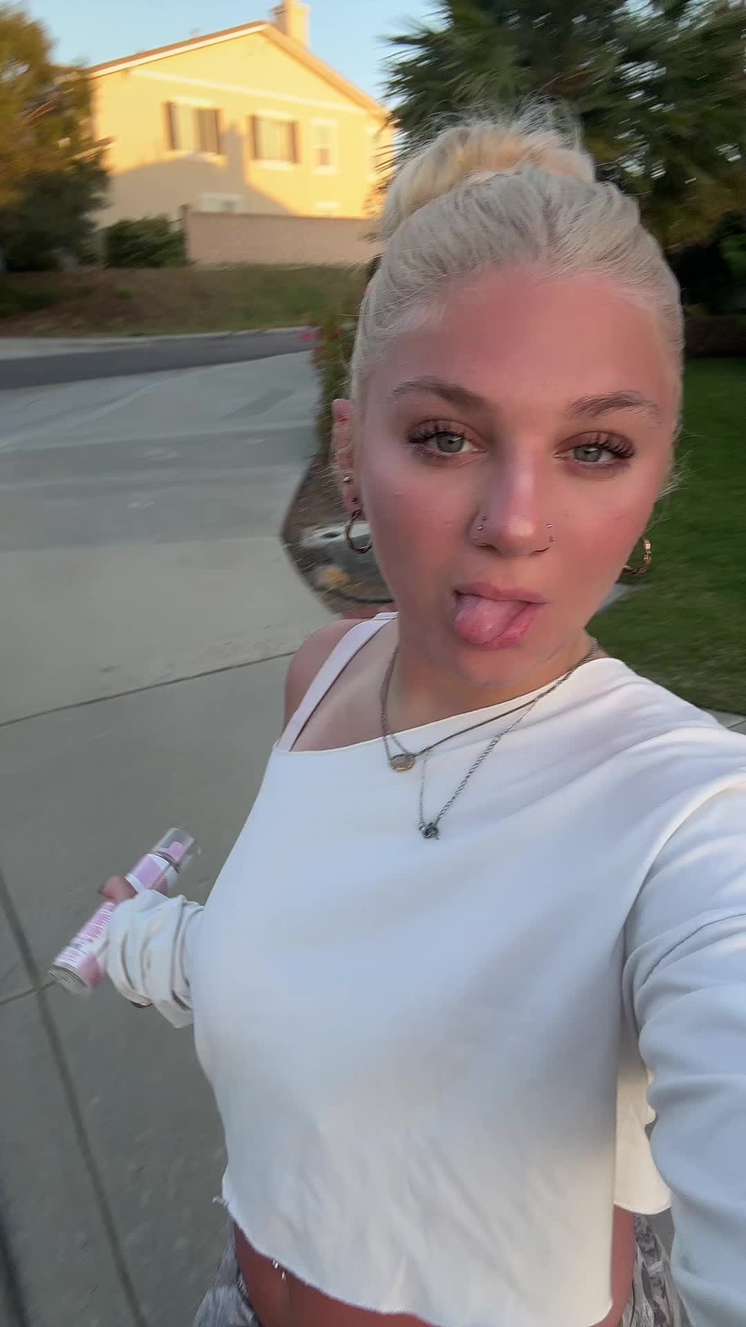 @sarah