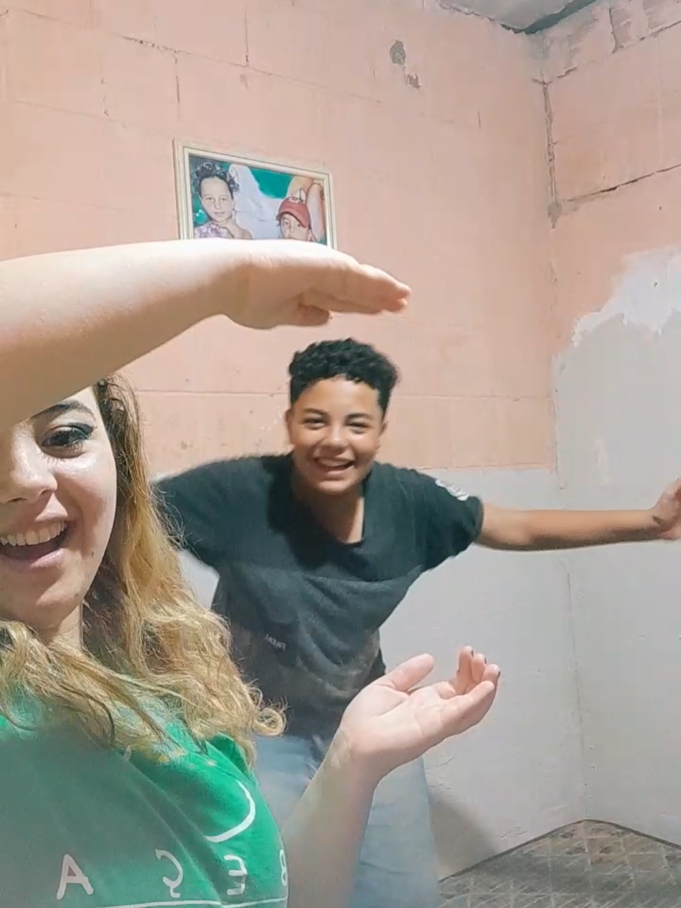 @Mariana pereira Cort