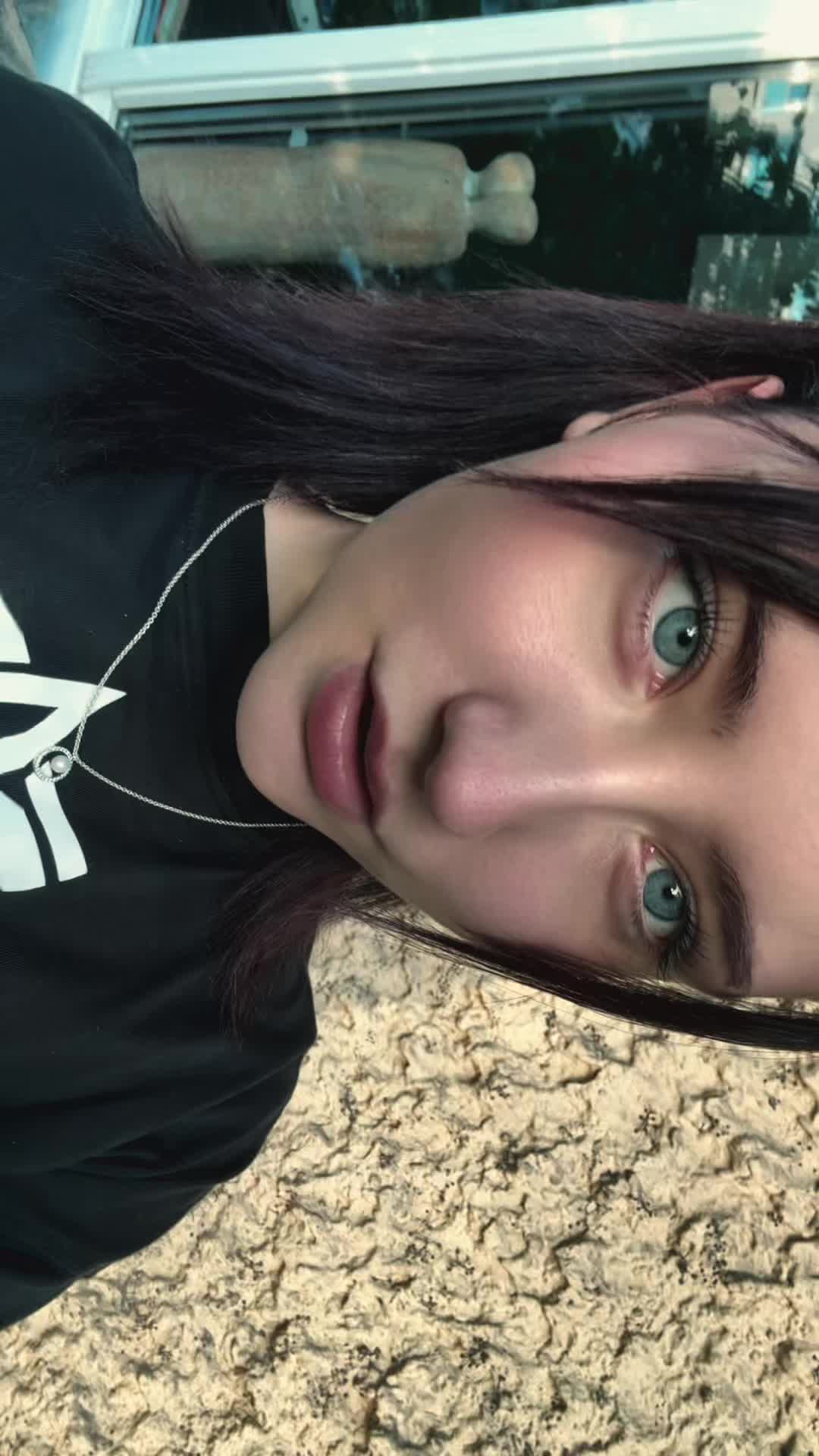 @r2cute2🦅🇩🇪