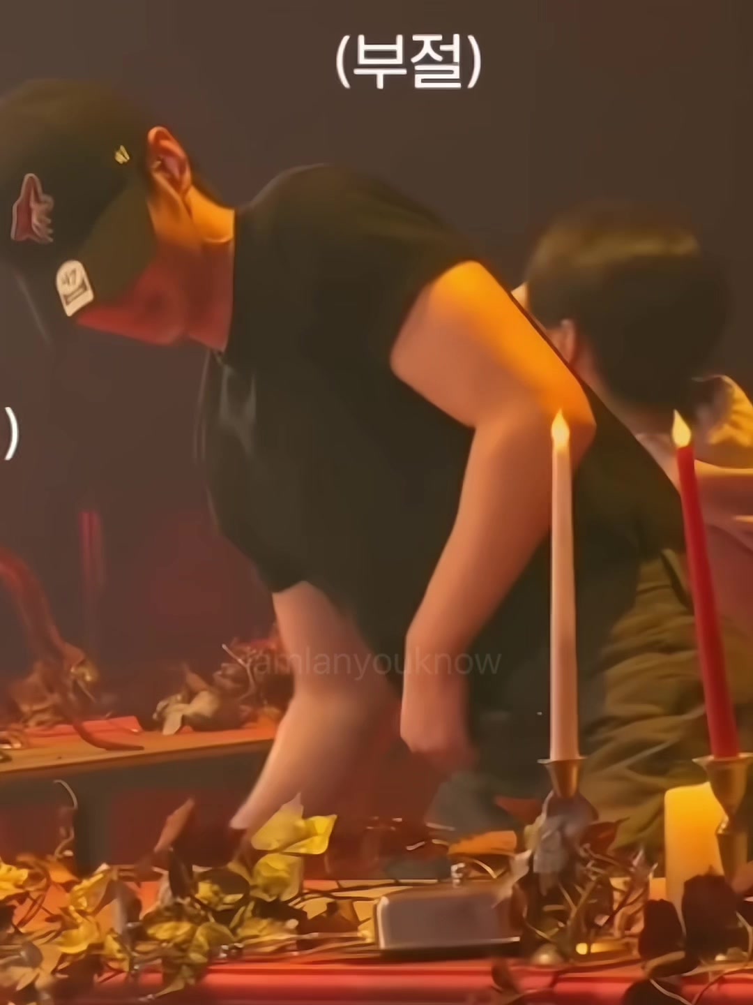 @Nan bị Jay quật trẹo cổ =)