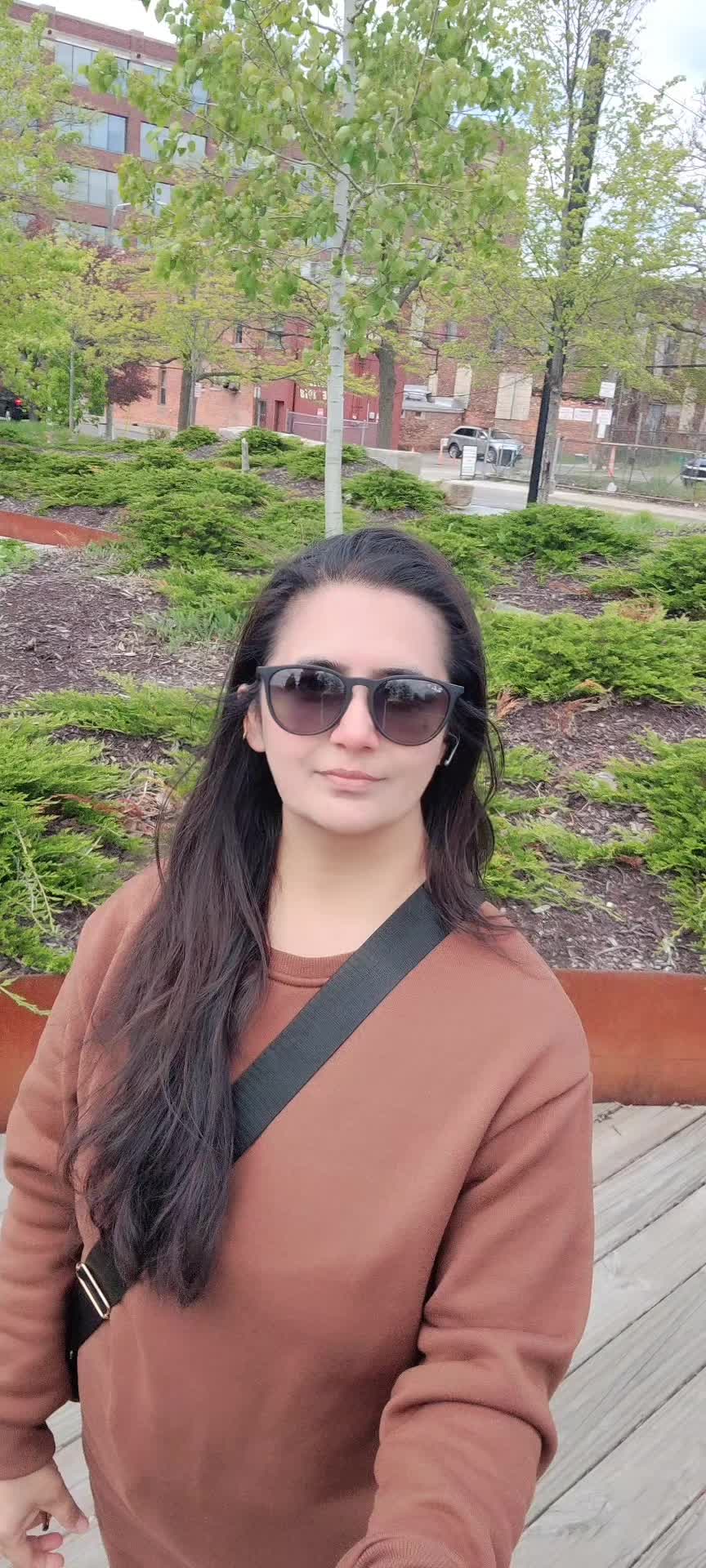 @HANA KHAN USA 🇺🇸 &hearts;️
