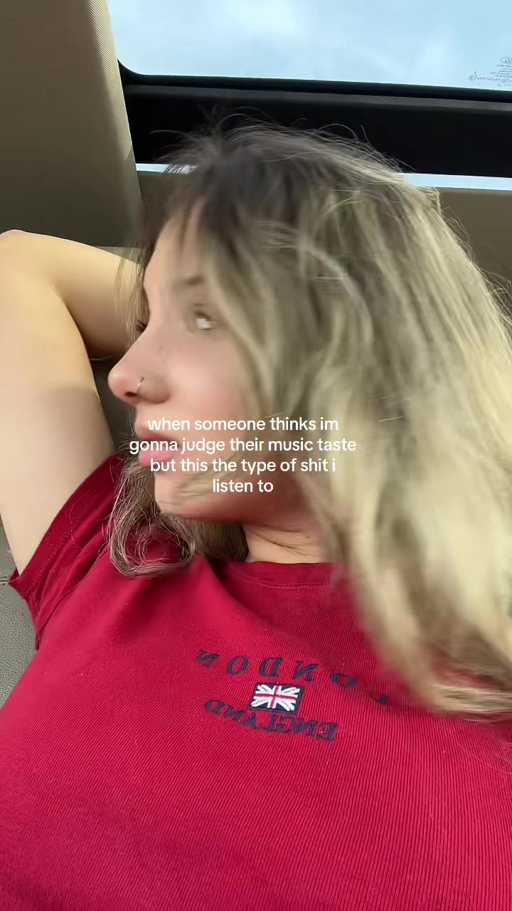 @🪽