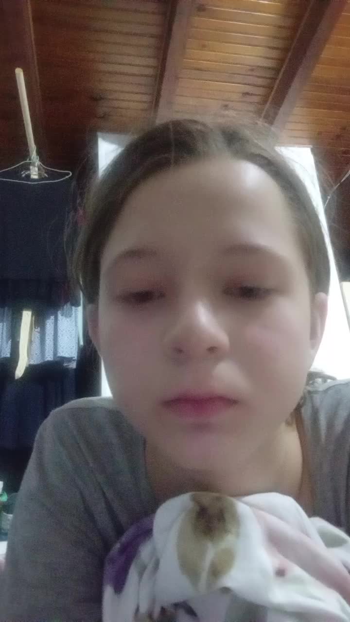 @Emiii