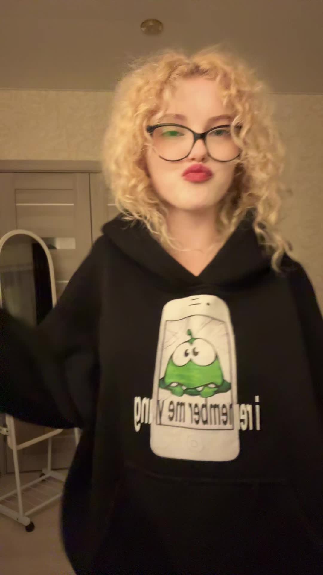 @рия вэсликс <33