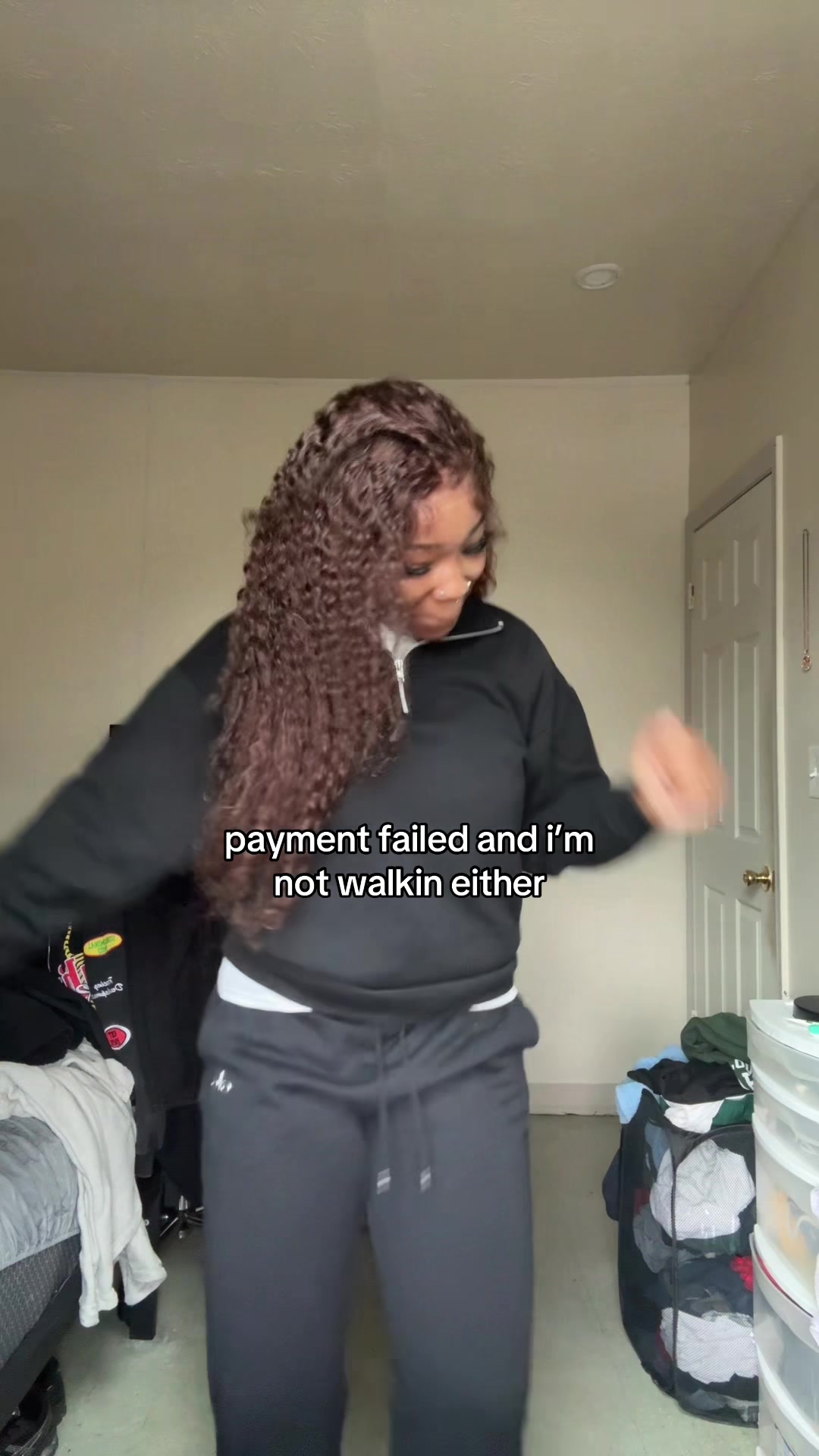 @️