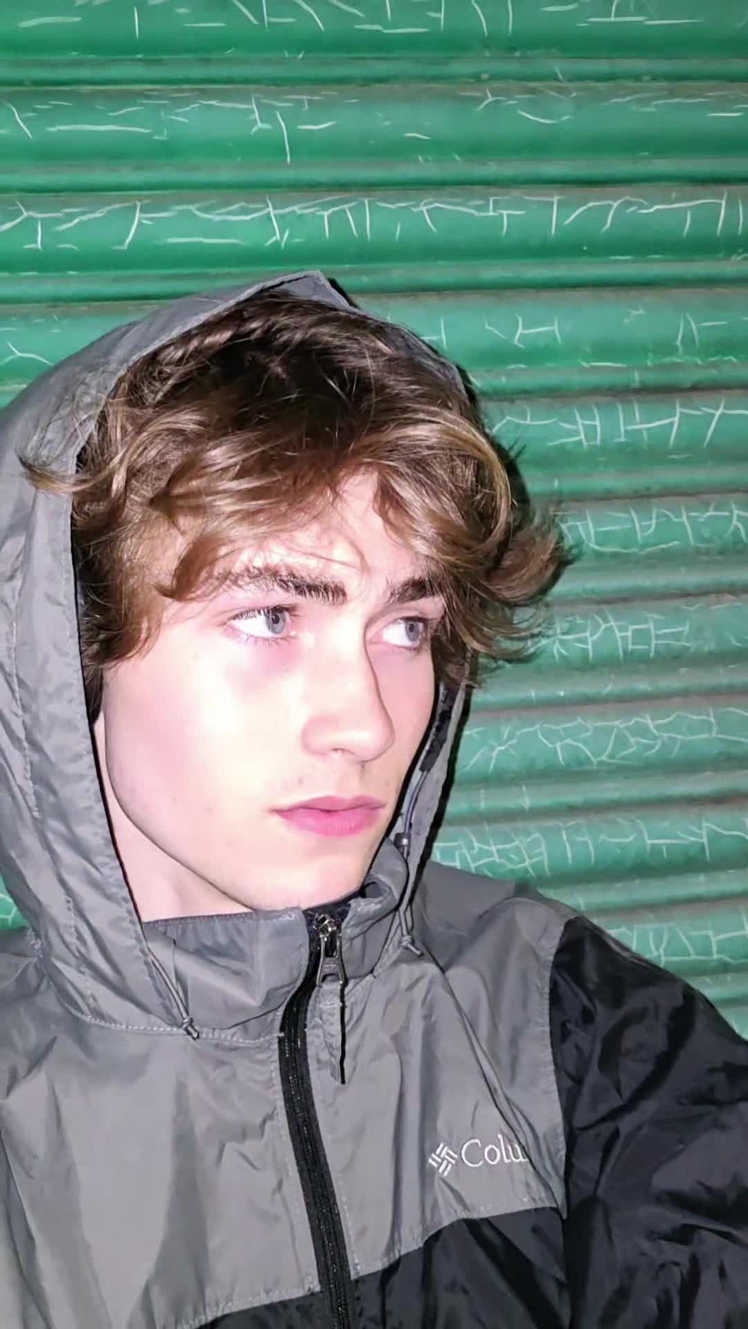 @Greyson