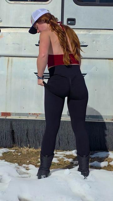 @Red Farmgirl